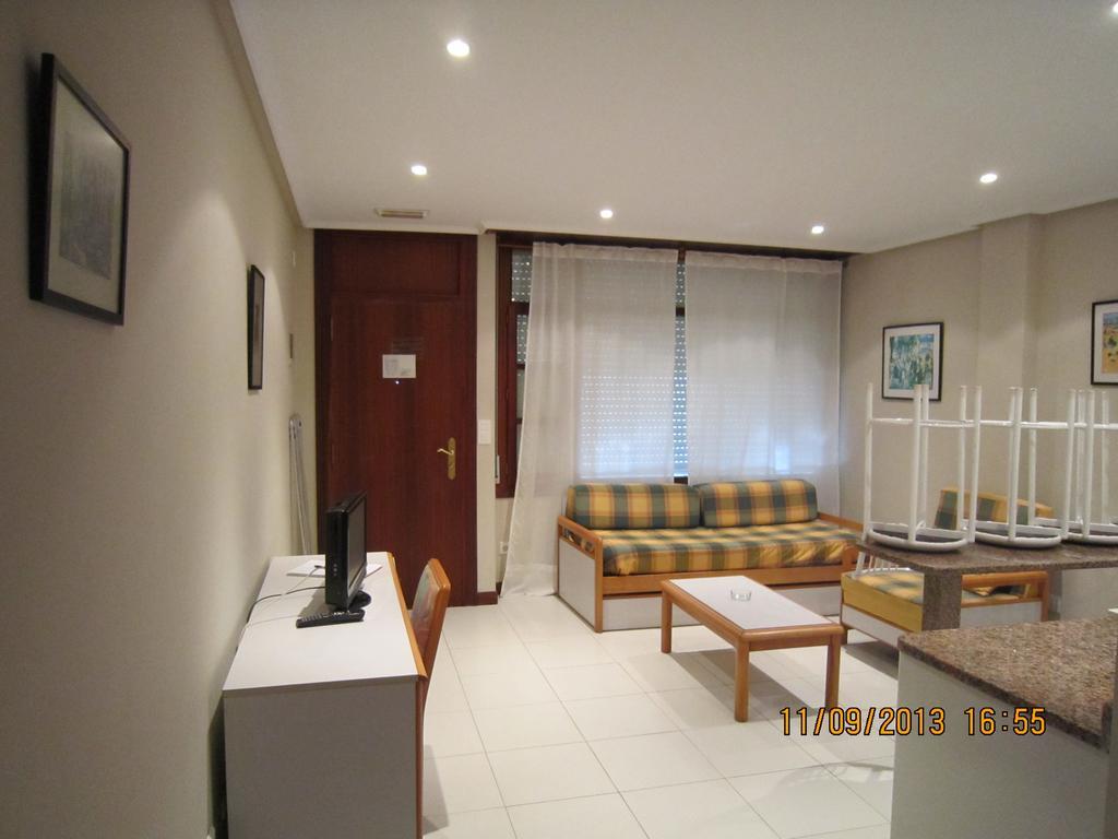 Apartamentos Elena ラレード エクステリア 写真
